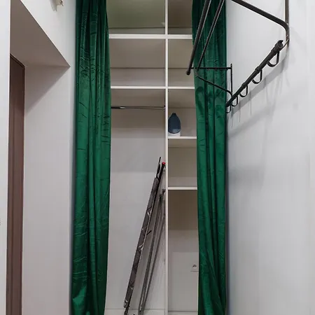 Emilii Plater 36 - Better * وارسو