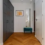 Apartment Emilii Plater 36 - Better