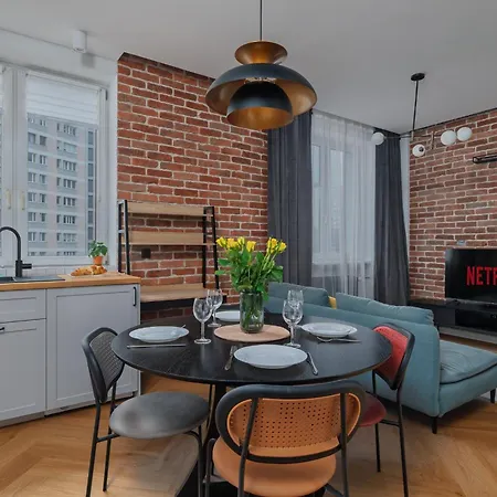Emilii Plater 36 - Better Apartamento Varsovia