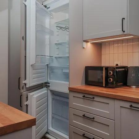 Emilii Plater 36 - Better