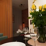 Apartmán Emilii Plater 36 - Better Varšava