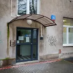 Emilii Plater 36 - Better Apartmán Varšava